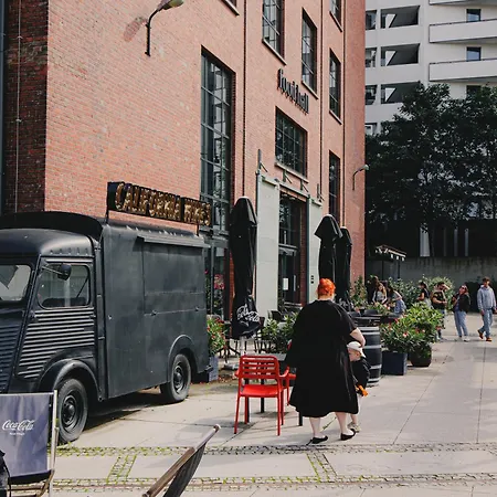 2homerent Doki Shipyard *