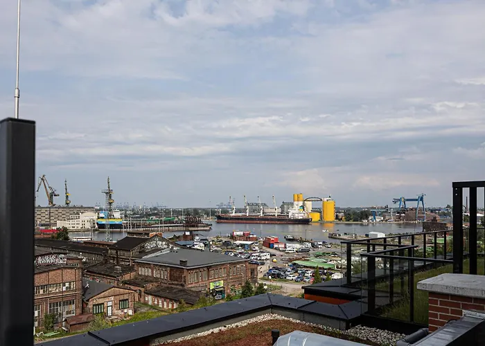 2homerent Doki Shipyard *