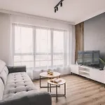 2homerent Doki Shipyard Gdaňsk