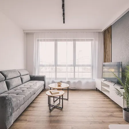 2homerent Doki Shipyard