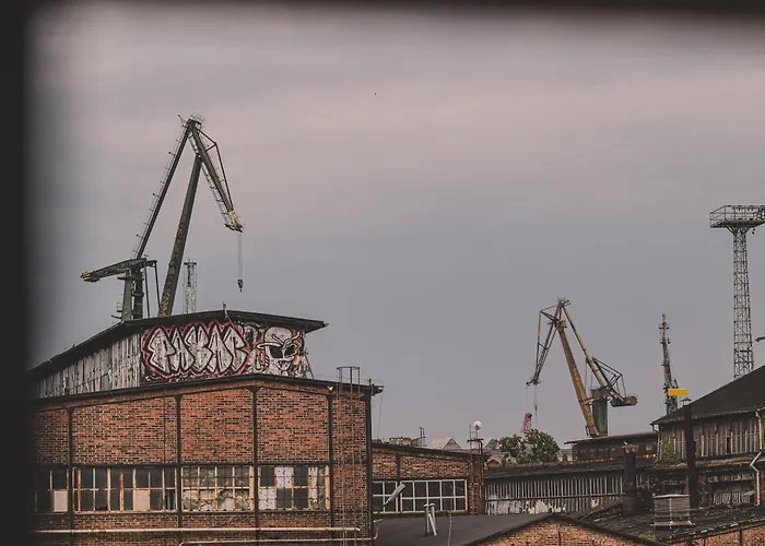 2homerent Doki Shipyard アパート グダニスク